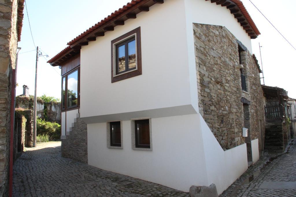 Casa Do Ferrador Villa Мирандела Екстериор снимка
